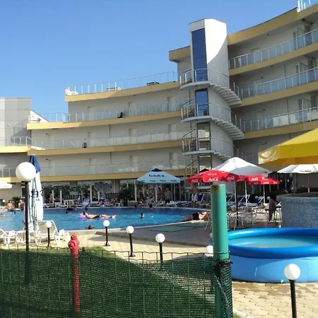 Apartment Fetisovi *
