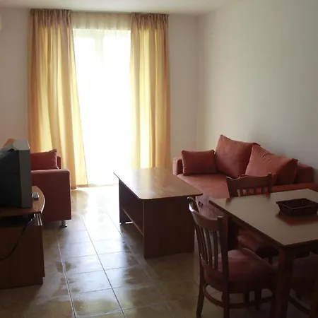 Apartment Fetisovi *